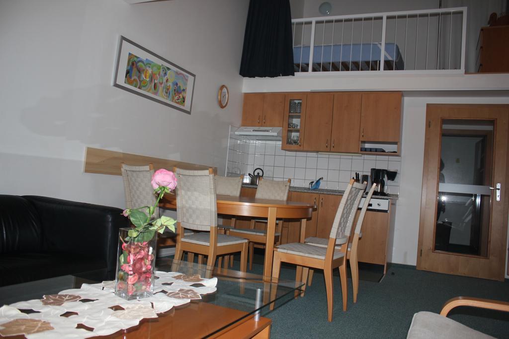 Apartment Poustevnik Pec pod Sněžkou Buitenkant foto